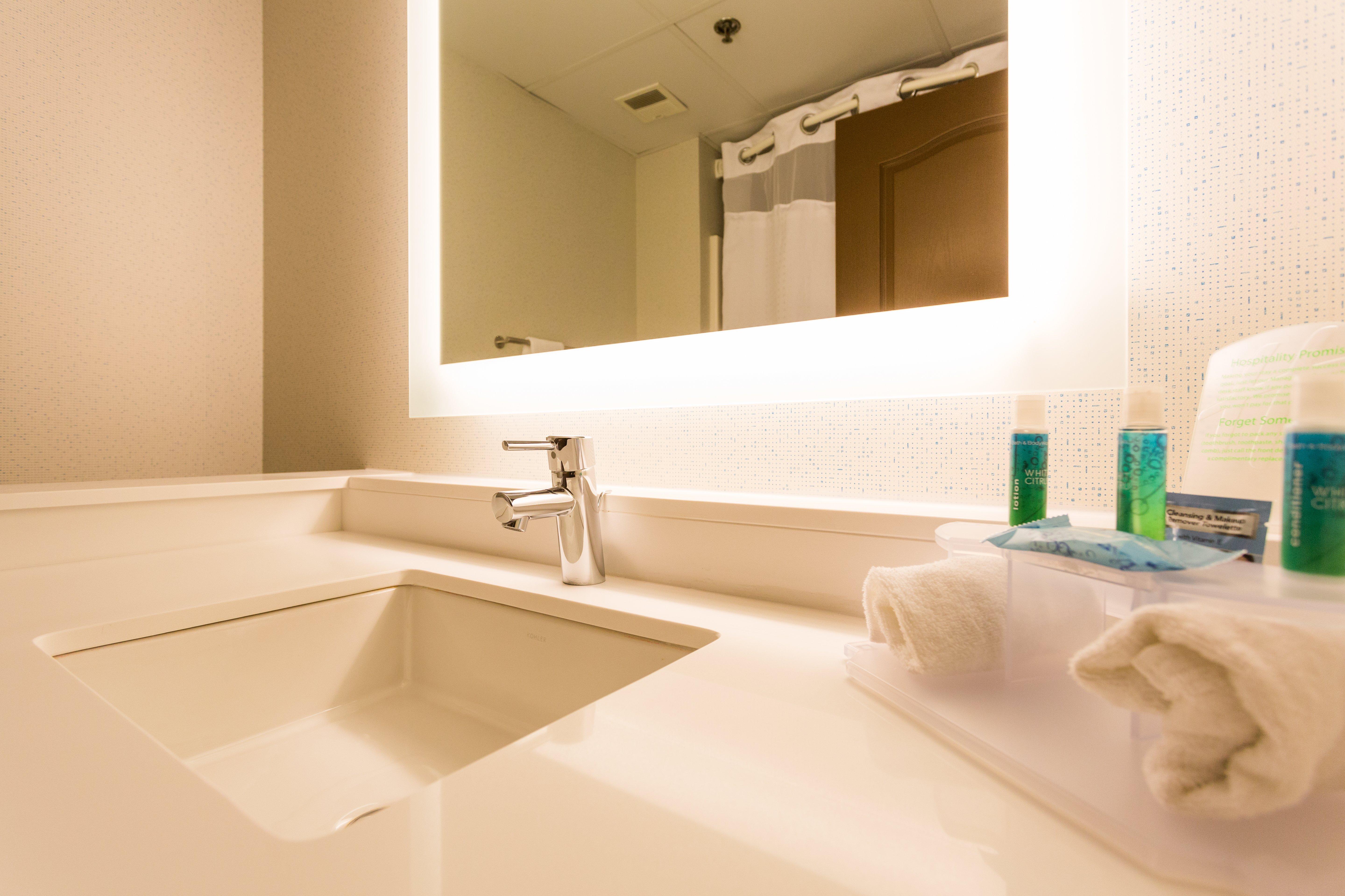 Holiday Inn Express Hotel & Suites Reading By Ihg Extérieur photo