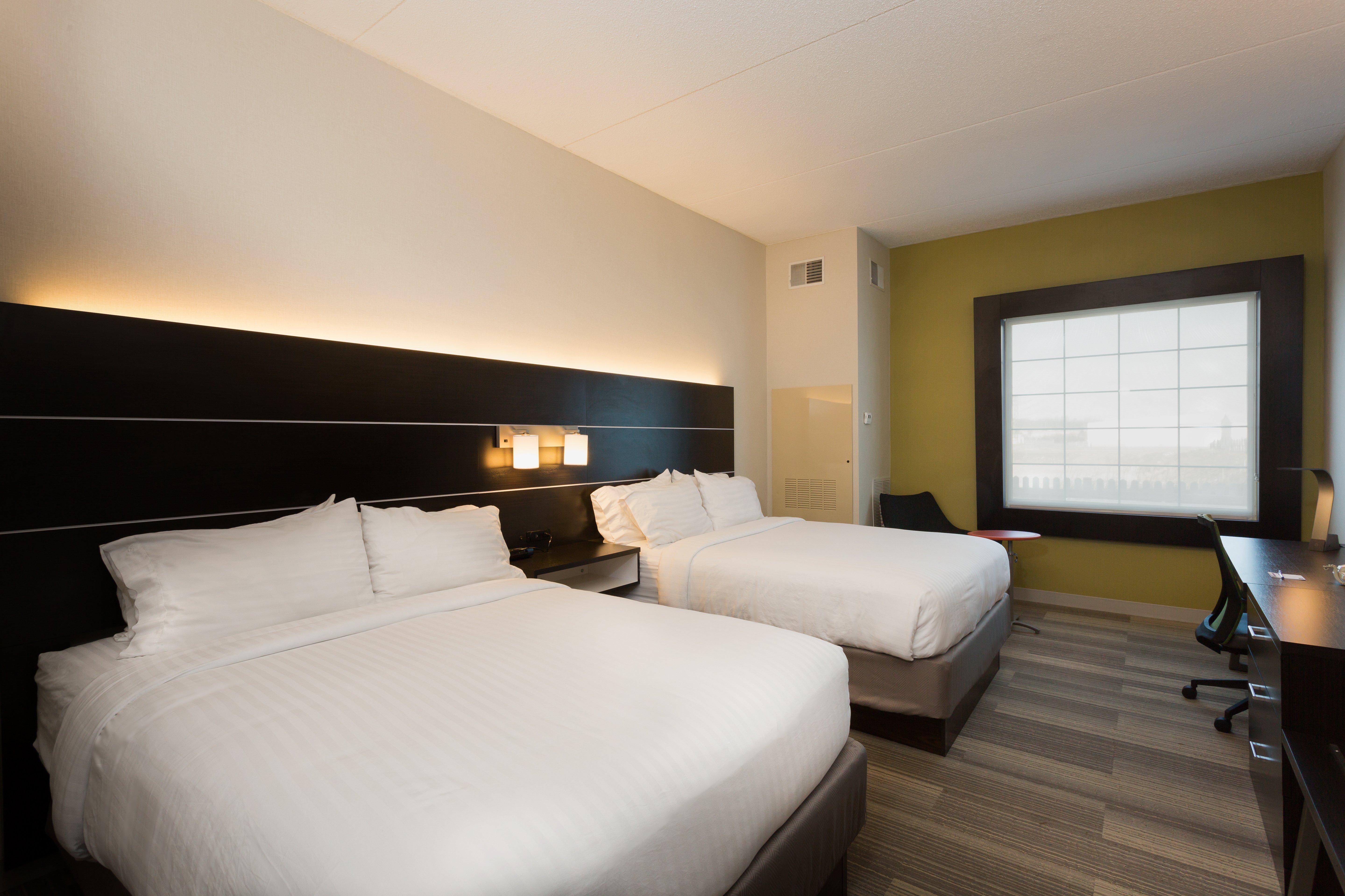 Holiday Inn Express Hotel & Suites Reading, An Ihg Hotel Extérieur photo