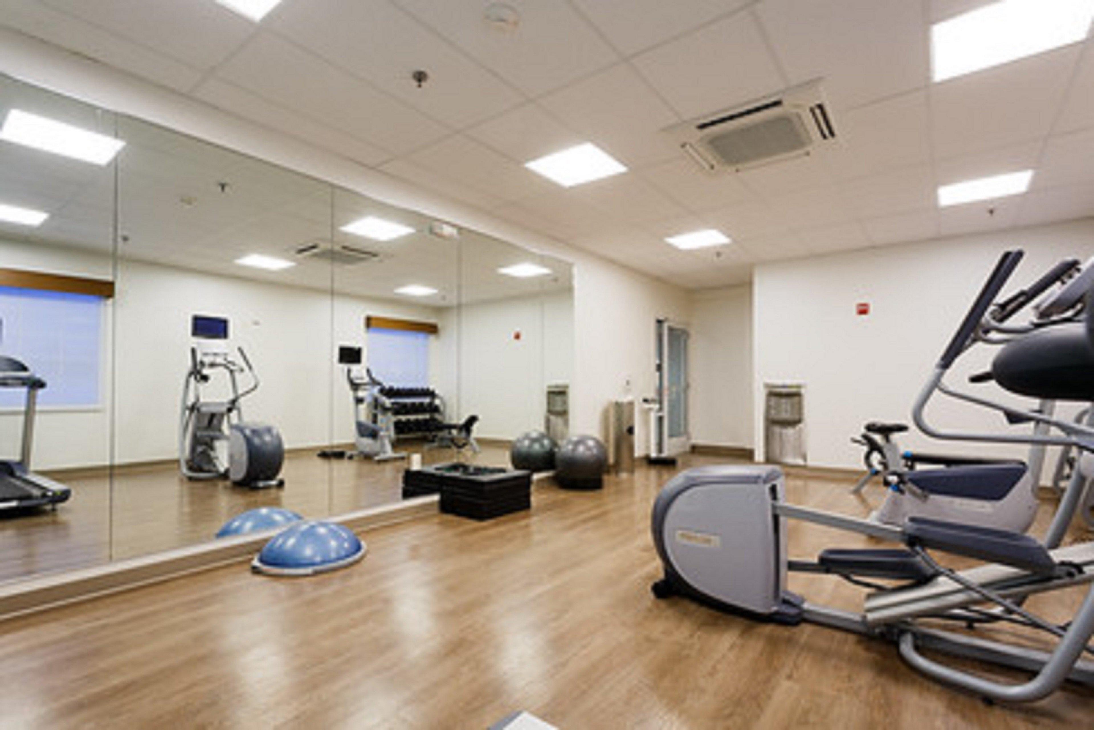 Holiday Inn Express Hotel & Suites Reading By Ihg Extérieur photo