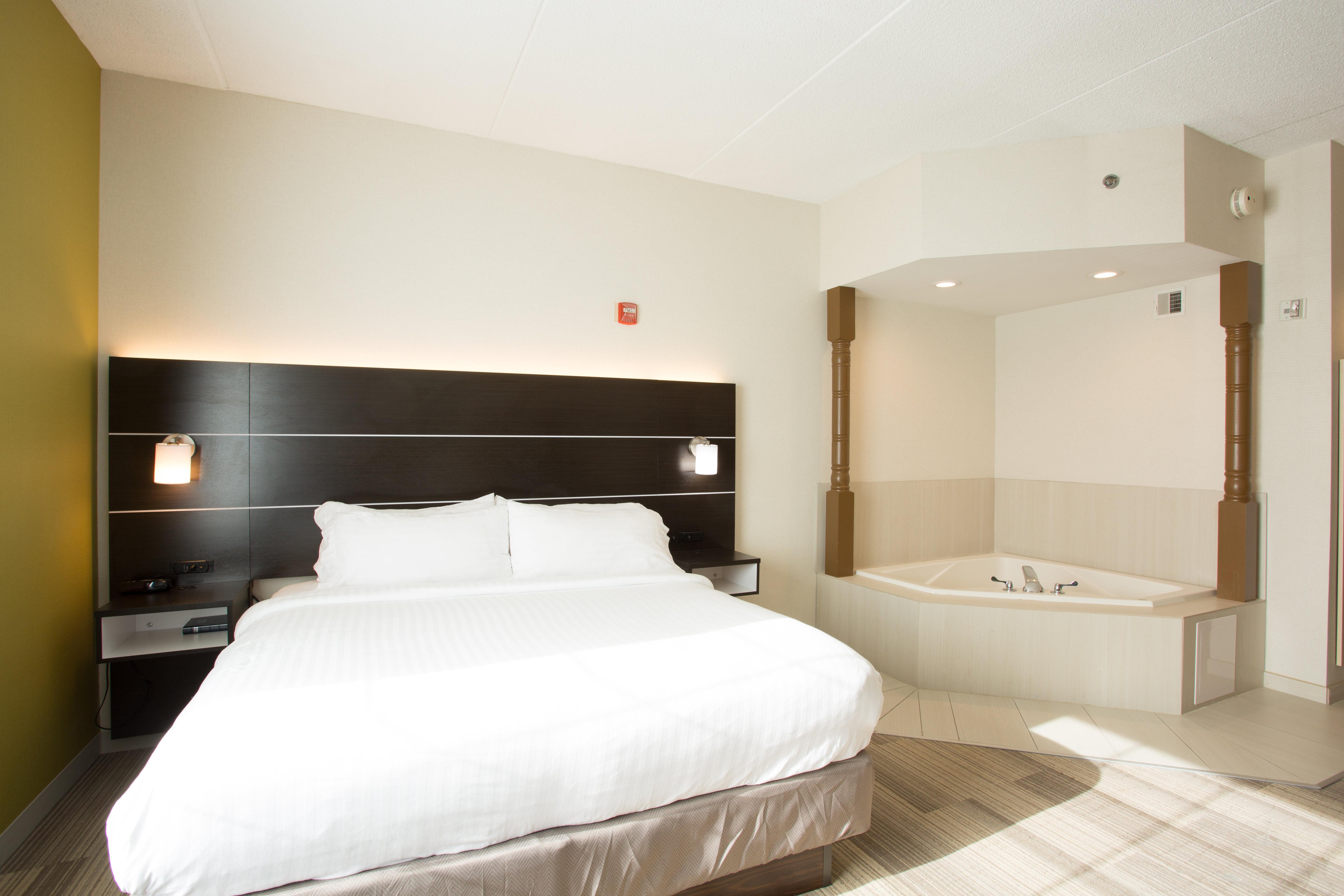 Holiday Inn Express Hotel & Suites Reading By Ihg Extérieur photo