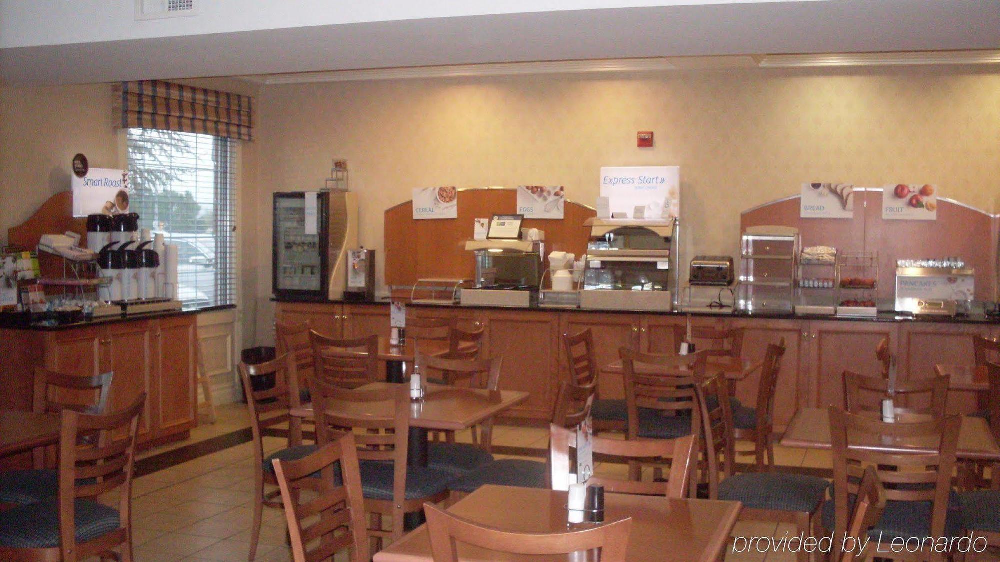 Holiday Inn Express Hotel & Suites Reading By Ihg Extérieur photo