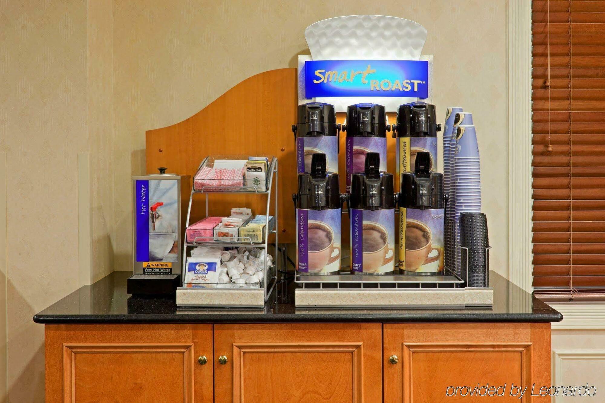 Holiday Inn Express Hotel & Suites Reading By Ihg Extérieur photo